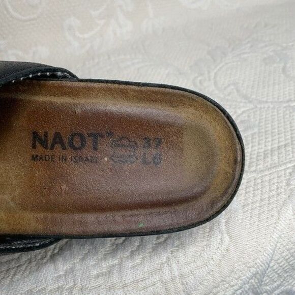 Naot Adore Black Swirl Scalloped Leather Clogs Mule Women Size 6 Artsy - Picture 2 of 9